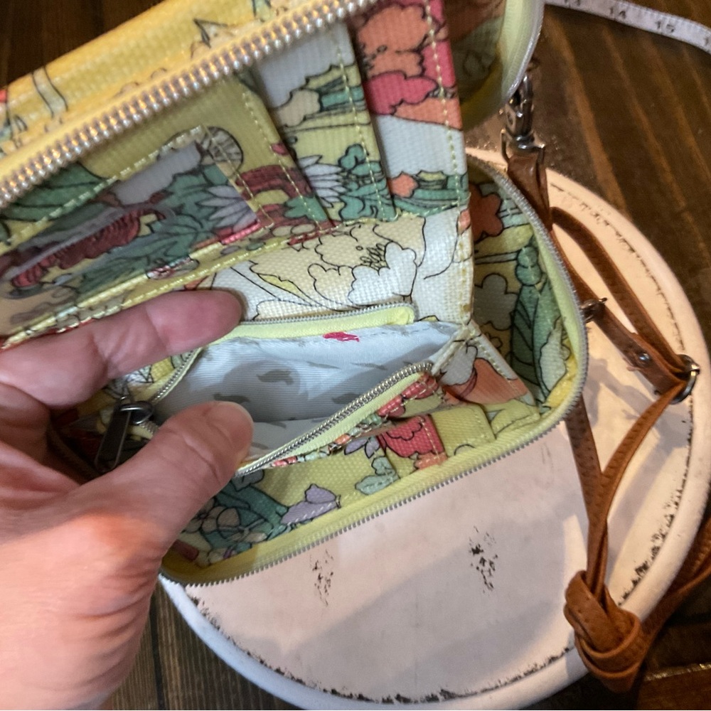 Sakroots Multicolor Floral Crossbody Wallet - Picture 5 of 8